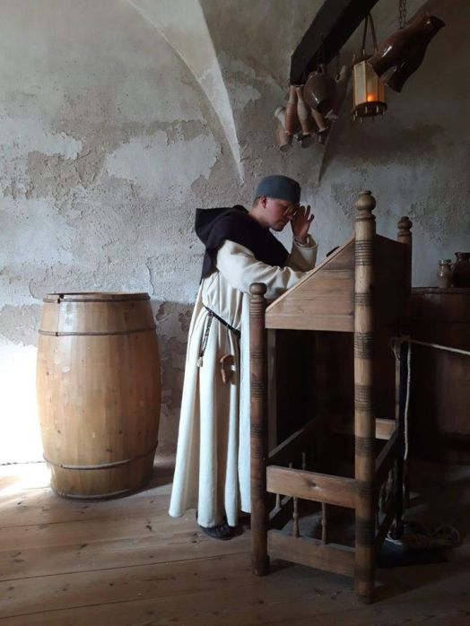 67745399_10220058048141963_8419436330357882880_o